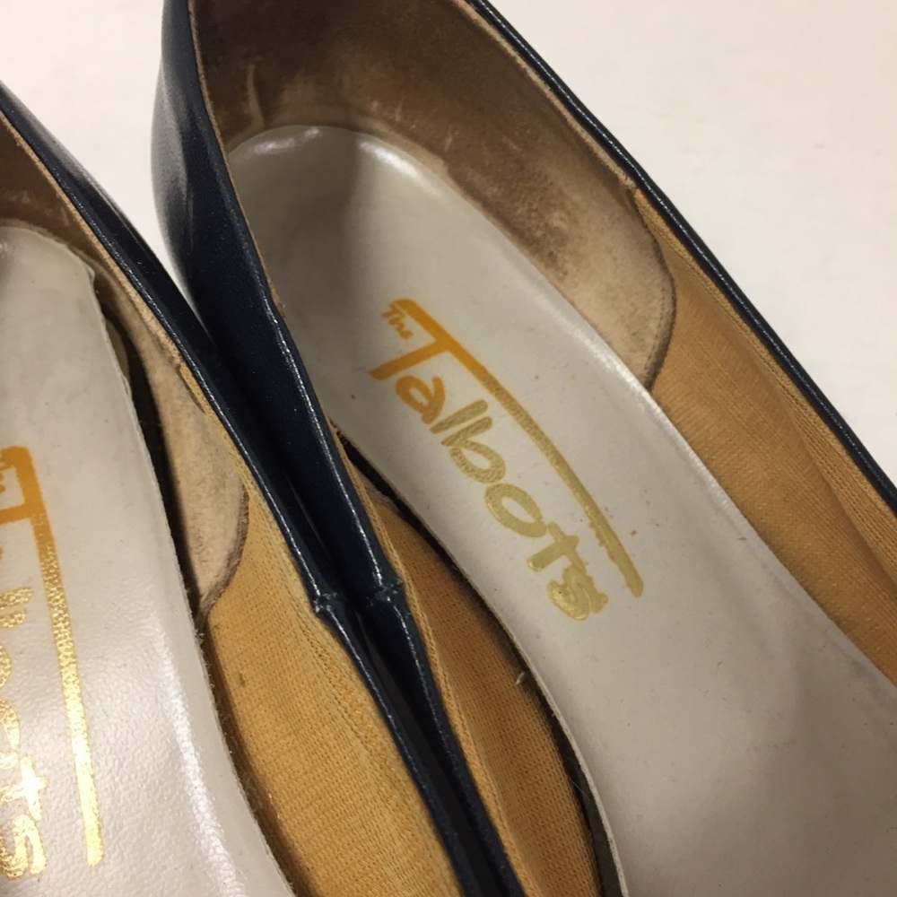 Vintage Talbots Dark Navy Leather Shoes - Picture 5 of 11